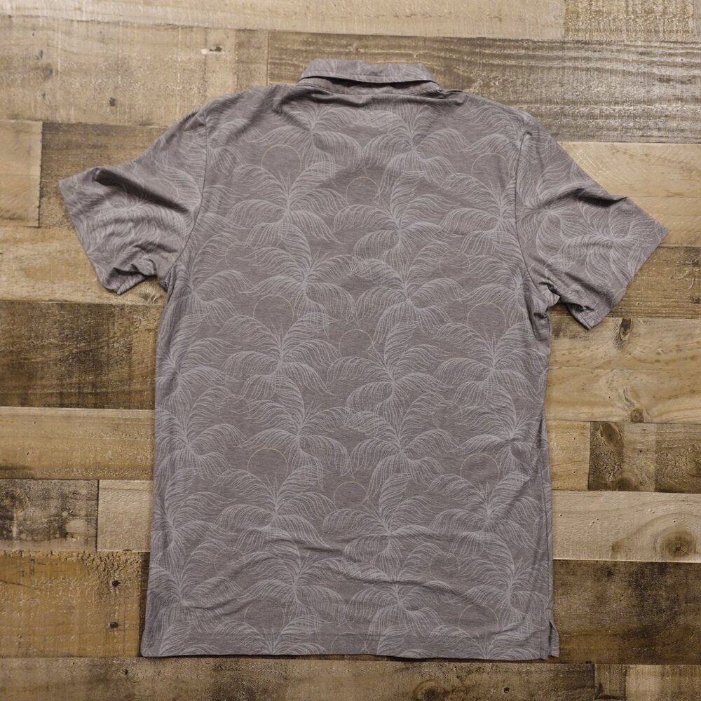 Travis Mathew Polo Shirt Men’s Large Gray Palm Print Golf Casual Performance - Picture 8 of 8